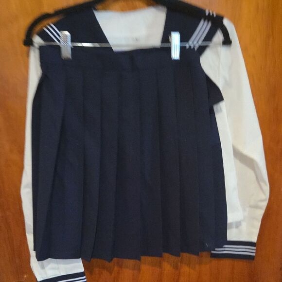 Navy and Cream Sailor Uniform - Picture 5 of 9
